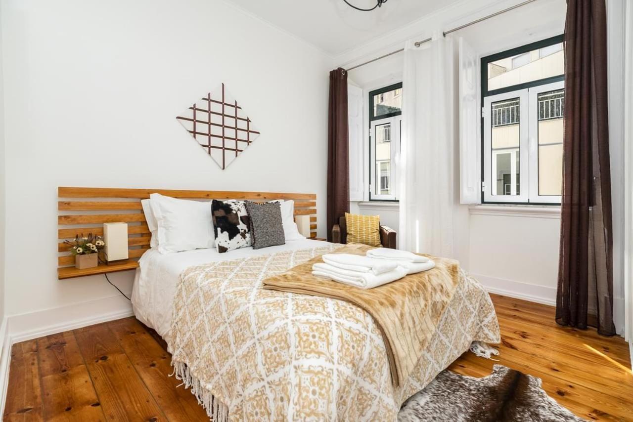 Rustic M2 R1 - Amazing Double Room With Shared Bathroom Lisboa Ngoại thất bức ảnh